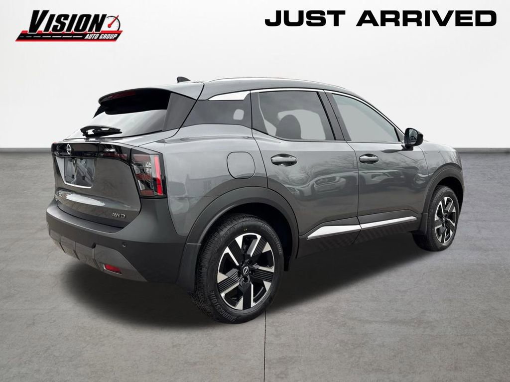 New 2026 Nissan Kicks SV w/ SV Premium Package image 5