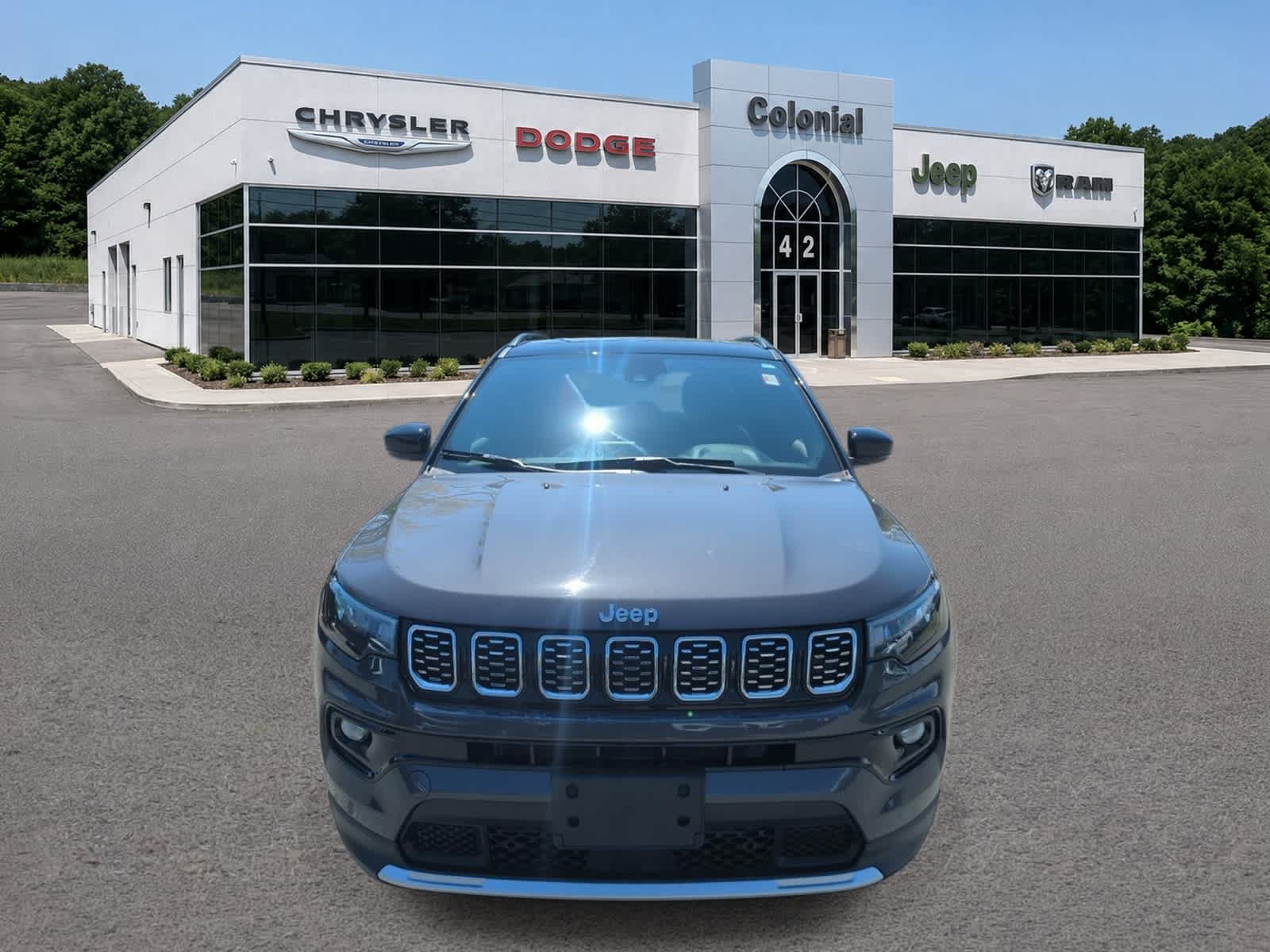 Used 2024 Jeep Compass Limited AWD/4WD image 9