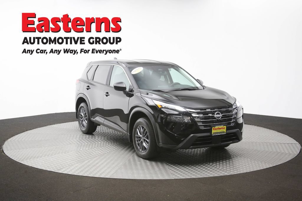 Used 2024 Nissan Rogue S AWD/4WD image 50