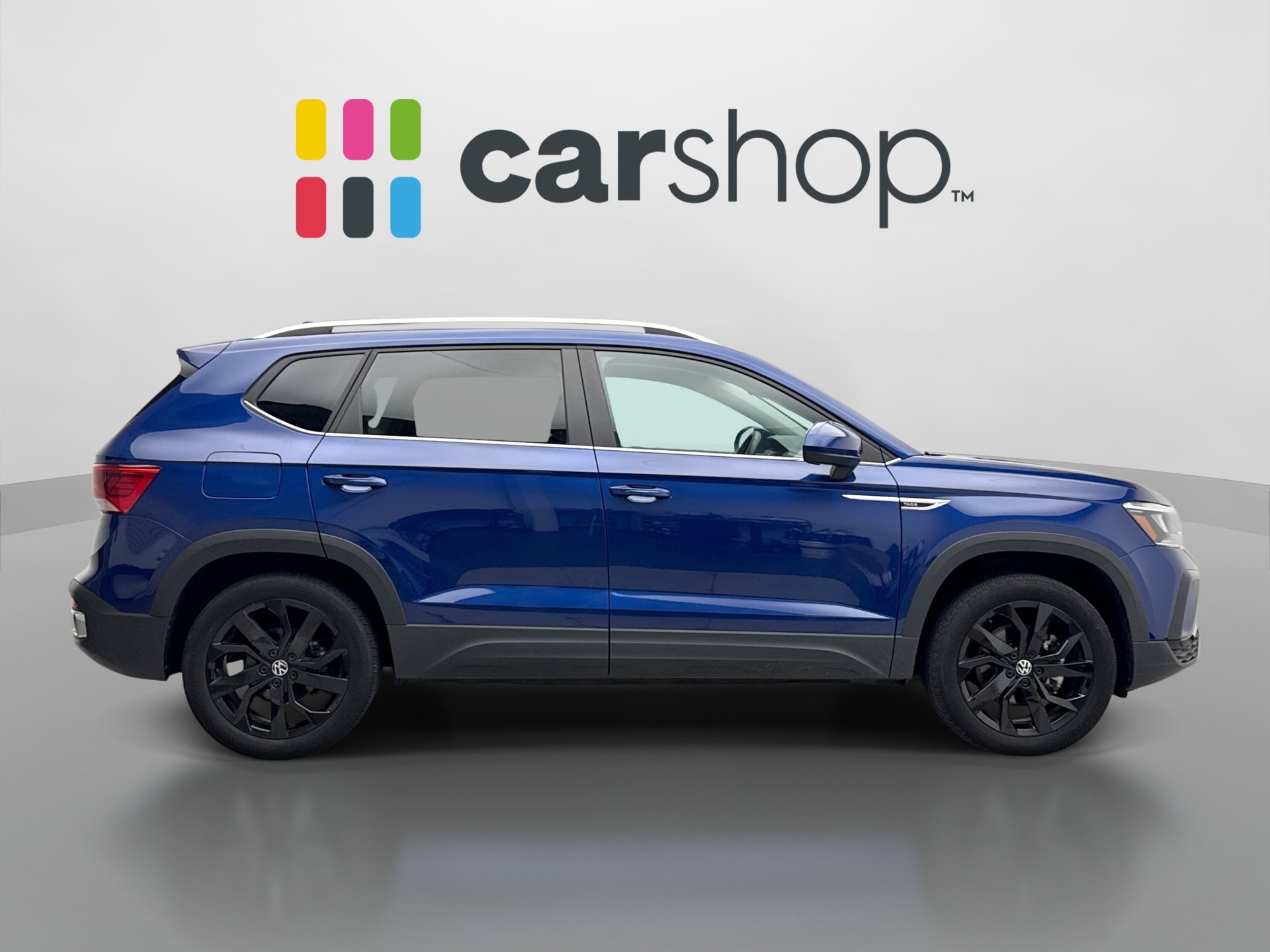 Used 2023 Volkswagen Taos SE w/ Panoramic Sunroof Package AWD/4WD image 6