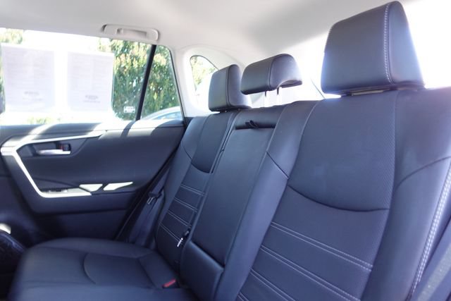 Certified 2022 Toyota RAV4 Limited FWD image 30