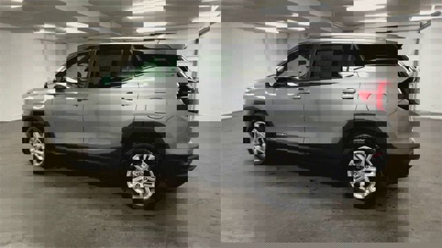 Certified 2024 GMC Terrain SLE image 6