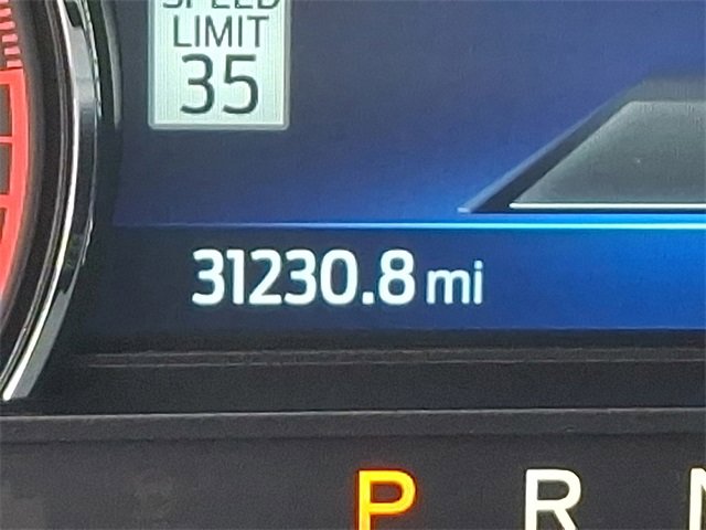 Used 2023 Ford Explorer XLT w/ Equipment Group 202A AWD/4WD image 21