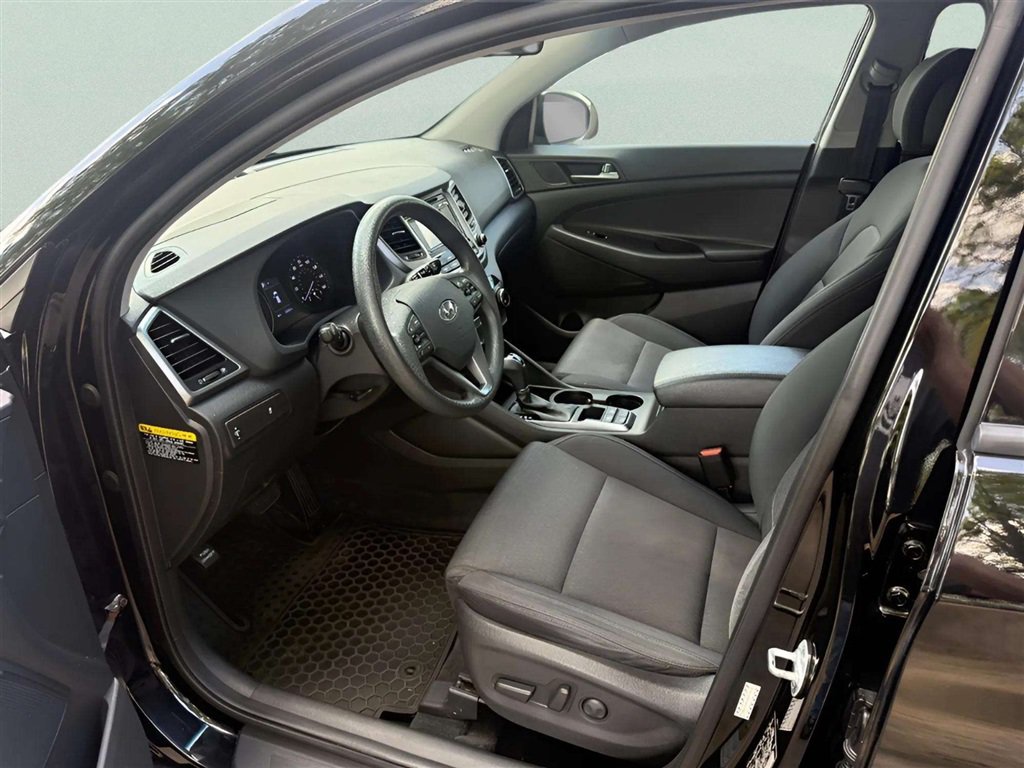 Used 2017 Hyundai Tucson SE AWD/4WD image 9