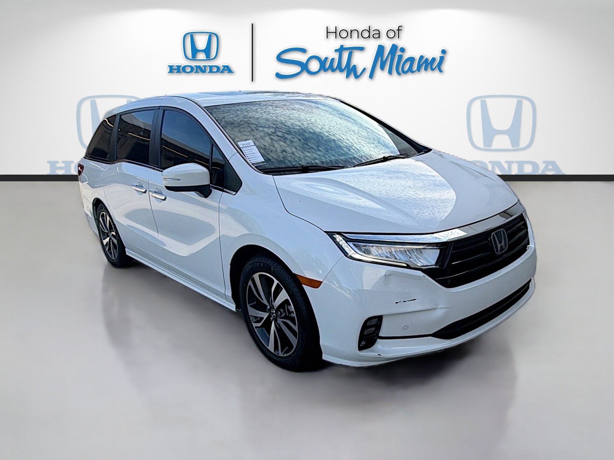 Certified 2023 Honda Odyssey Touring video 1
