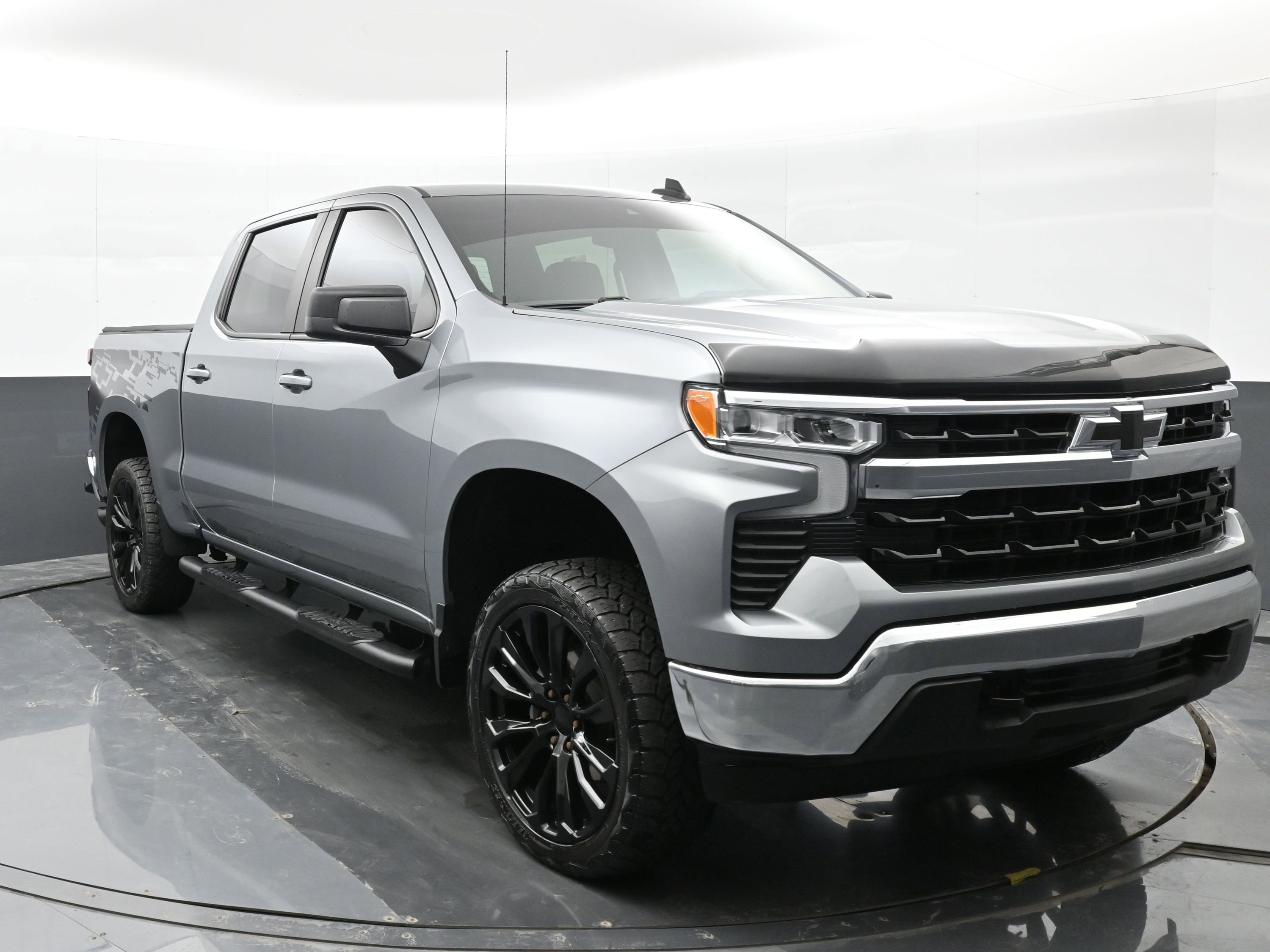 Used 2023 Chevrolet Silverado 1500 LT w/ Protection Package video 2