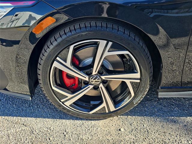 New 2026 Volkswagen GTI SE image 6