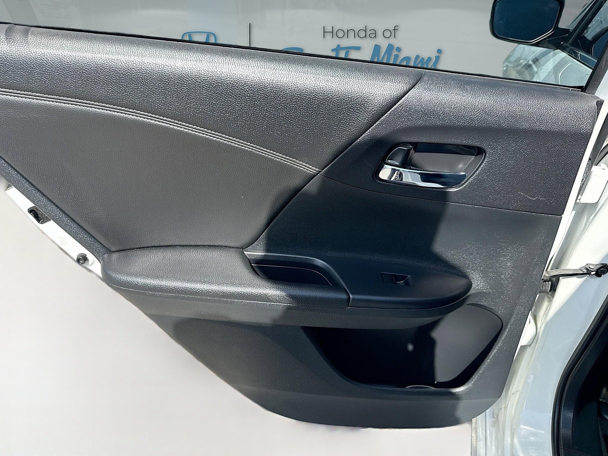 Used 2016 Honda Accord Sport image 24