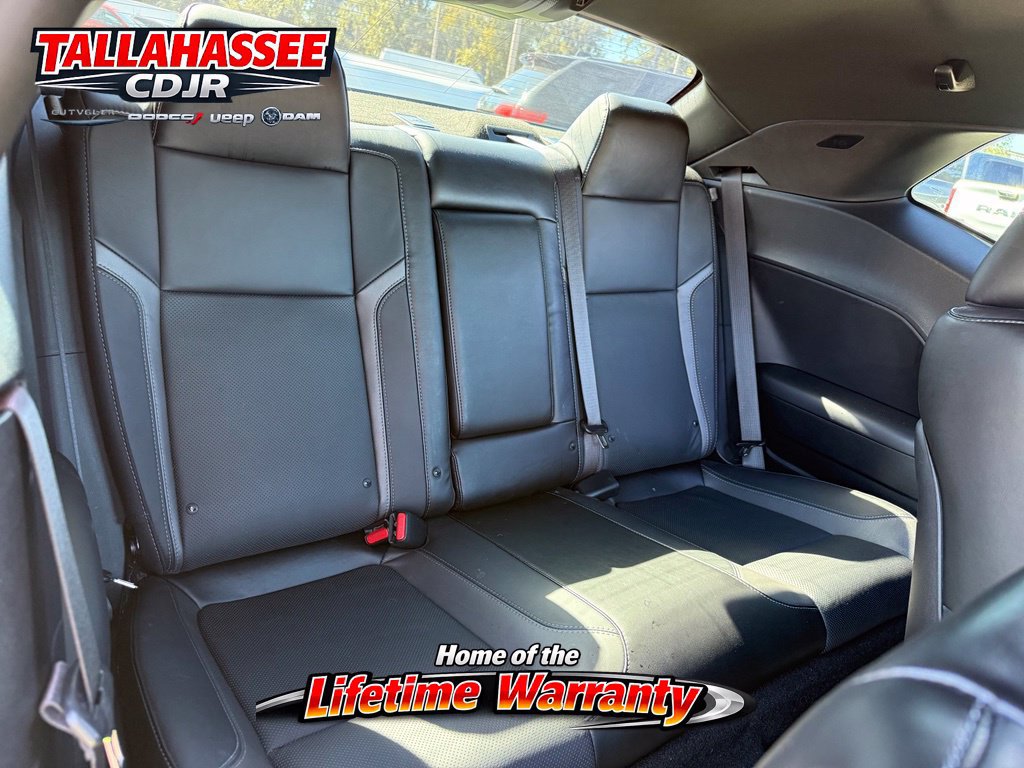 Used 2023 Dodge Challenger SXT w/ Plus Package RWD image 29