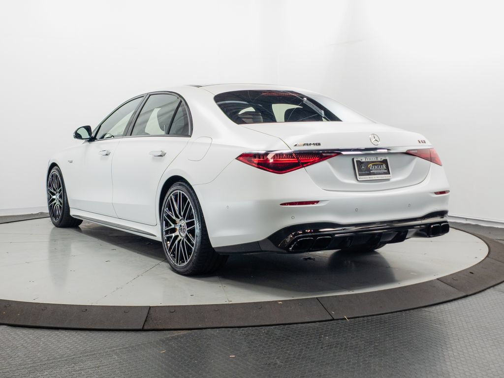 Used 2024 Mercedes-Benz S 63 AMG S w/ Carbon Fiber Exterior Package image 33