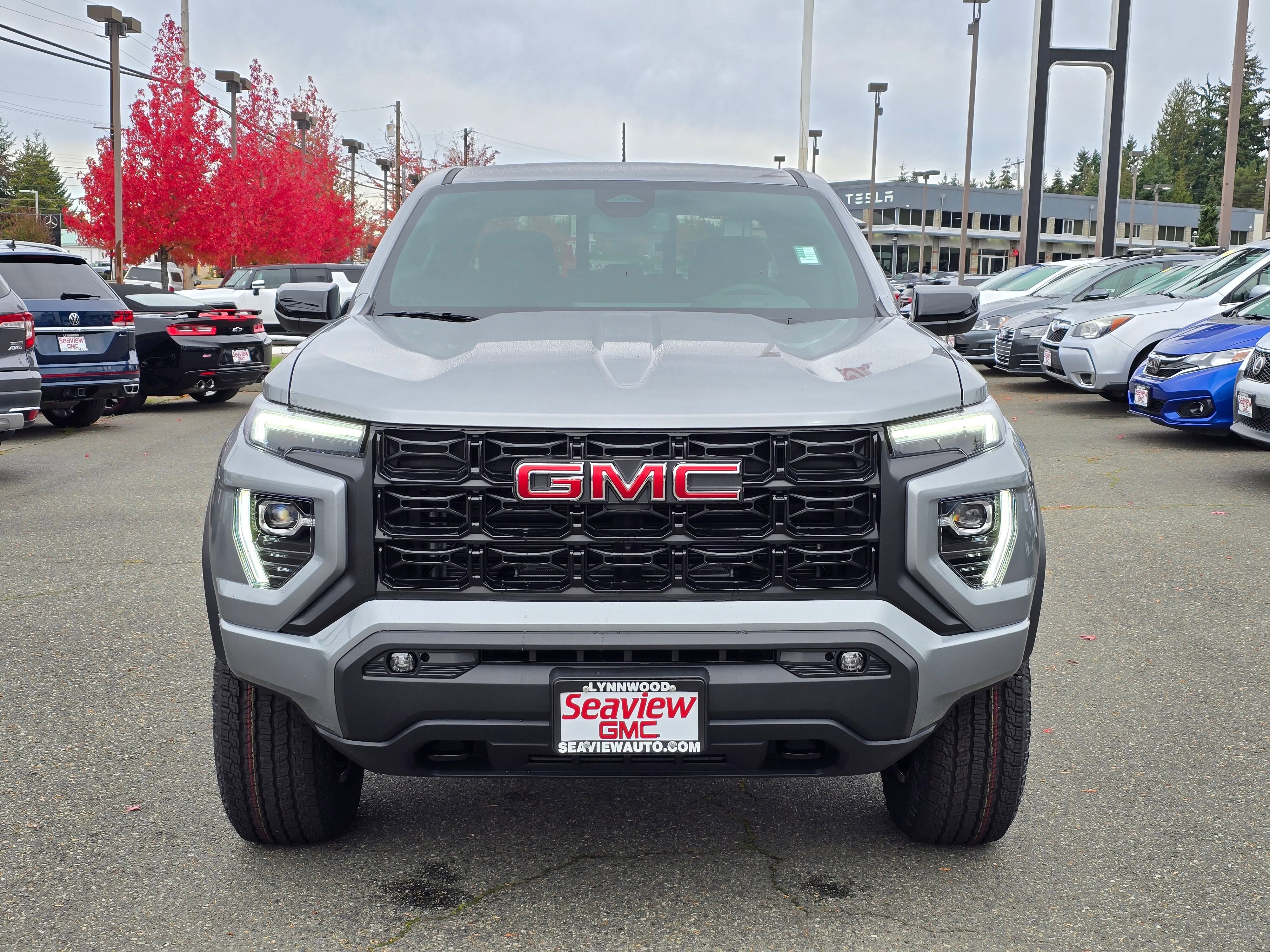 New 2026 GMC Canyon Elevation w/ Convenience Package image 2