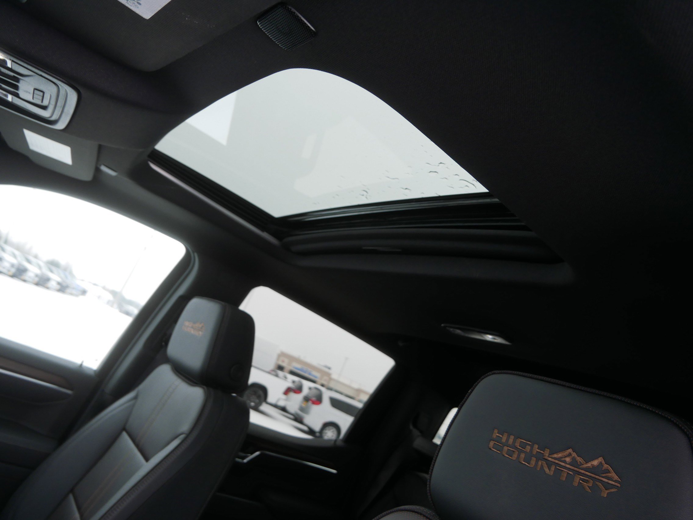 Used 2026 Chevrolet Silverado 1500 High Country w/ Technology Package image 23