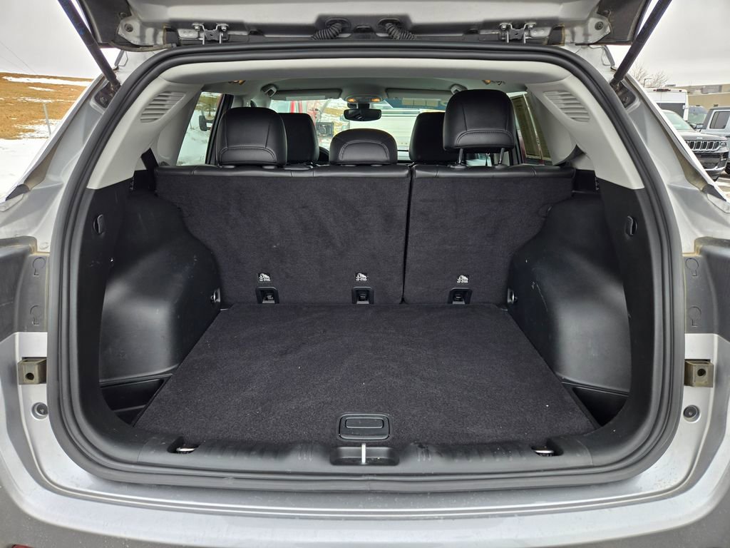 Used 2022 Jeep Compass Limited image 29