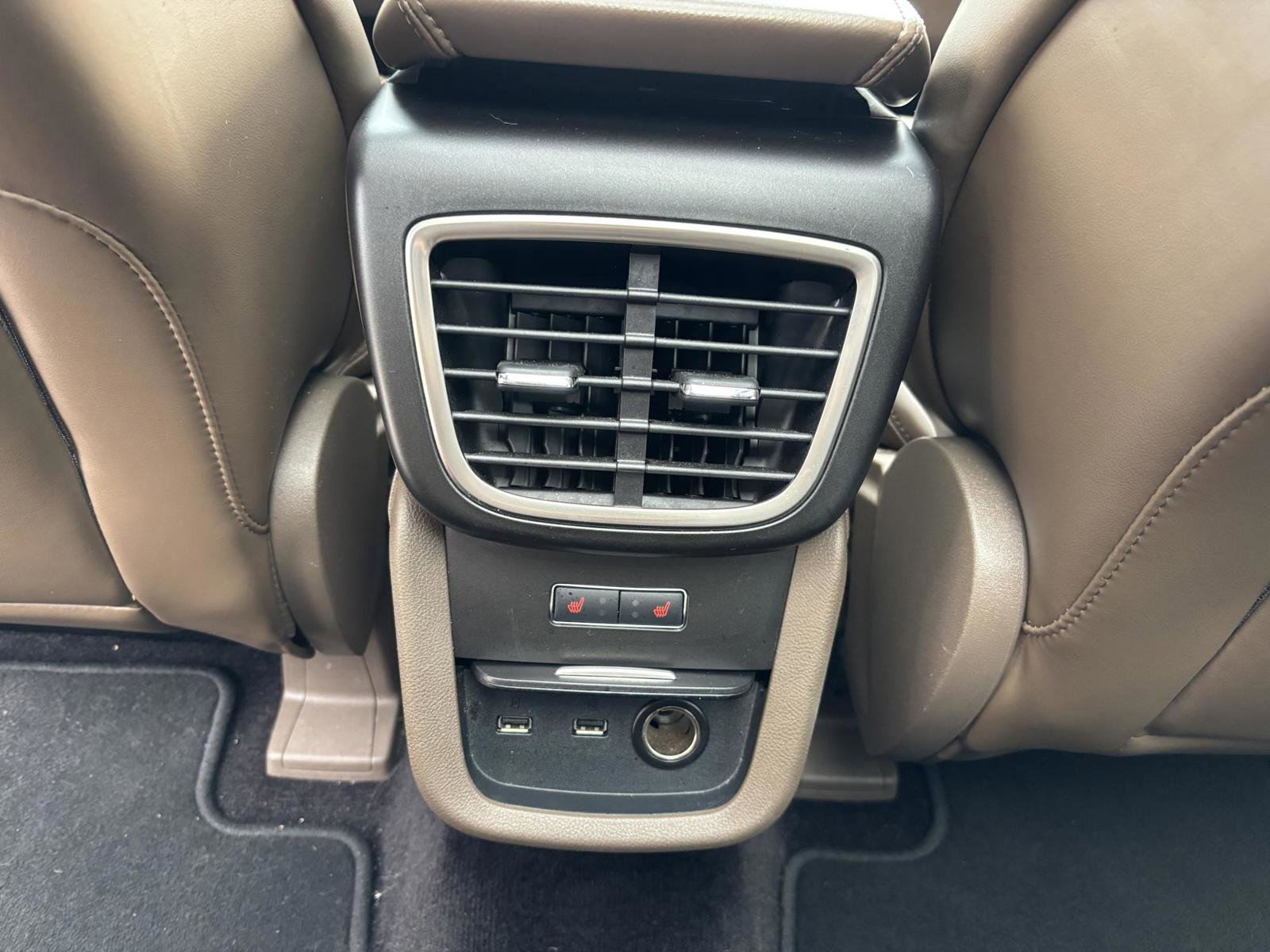 Used 2017 Lincoln MKX Reserve w/ Driver Assistance Package image 22