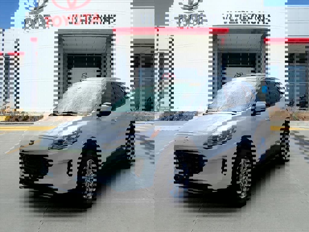 Used 2020 Ford Escape SE