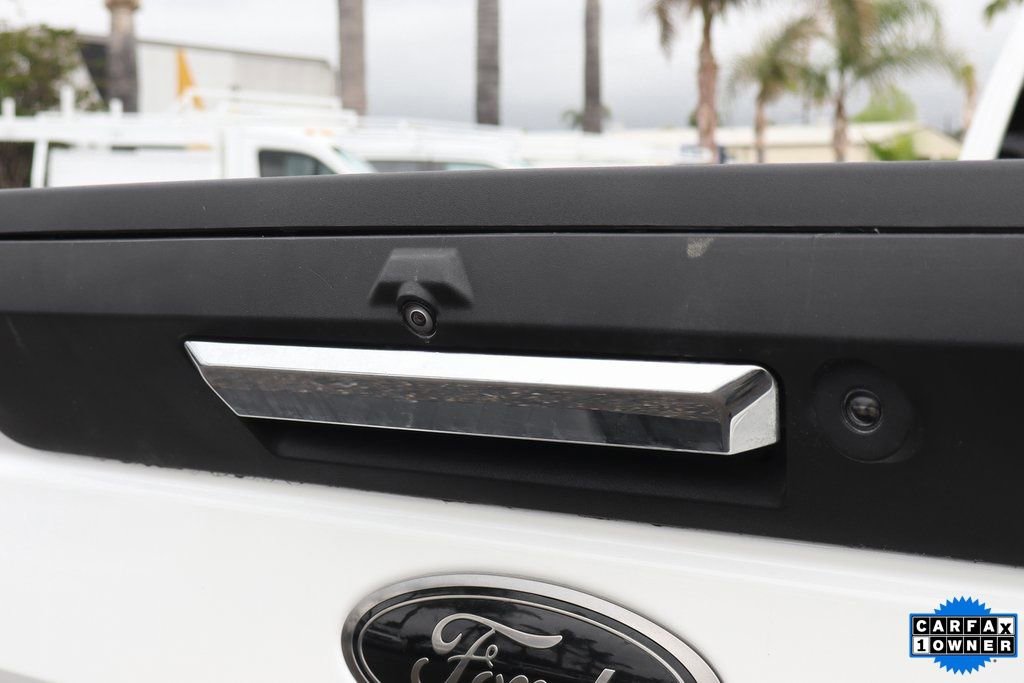 Used 2022 Ford F350 Lariat w/ Black Appearance Package image 45