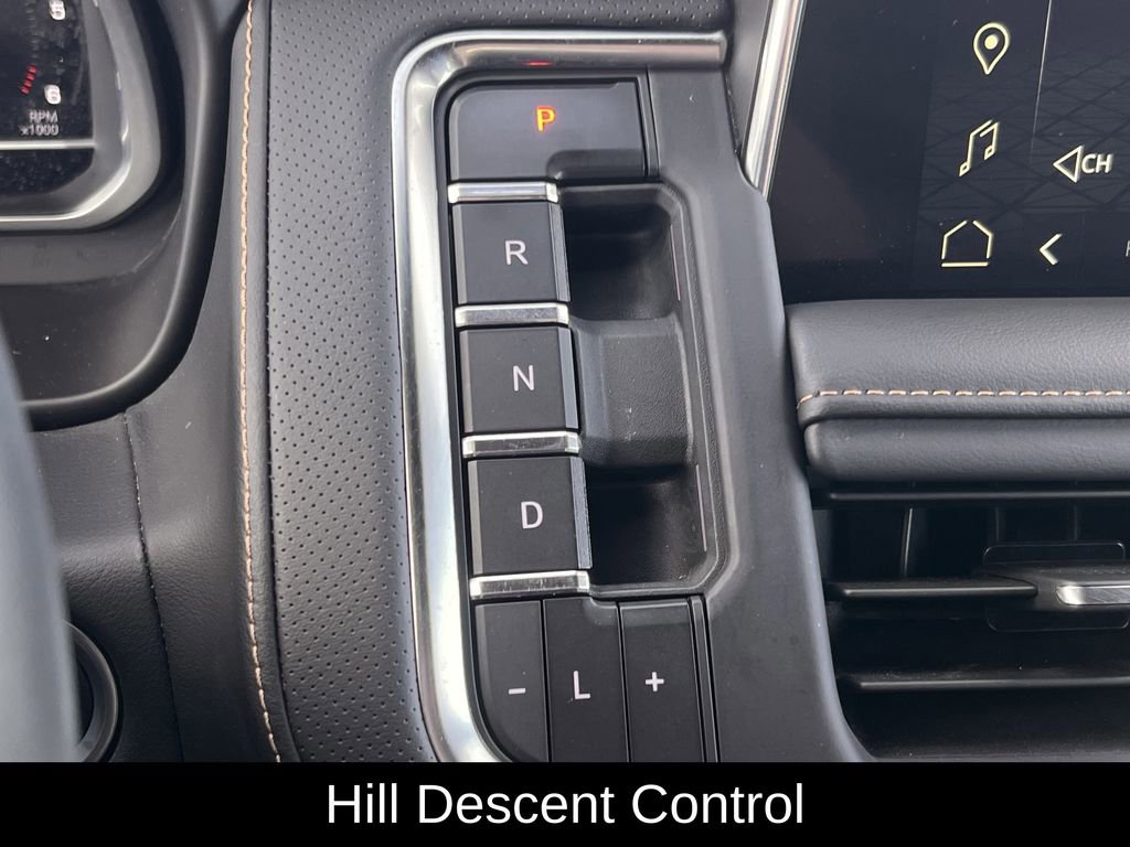 Used 2023 GMC Yukon XL AT4 w/ AT4 Premium Package image 23