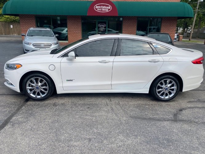 Used 2018 Ford Fusion Energi Titanium image 9