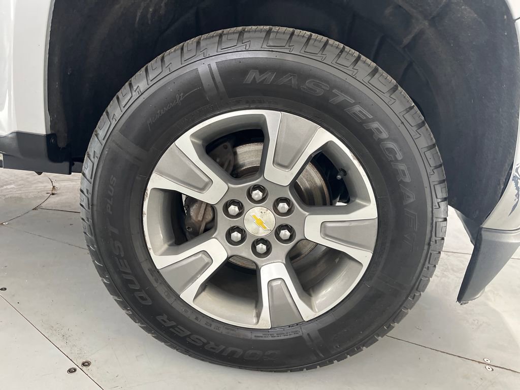 Used 2018 Chevrolet Colorado Z71 AWD/4WD image 17