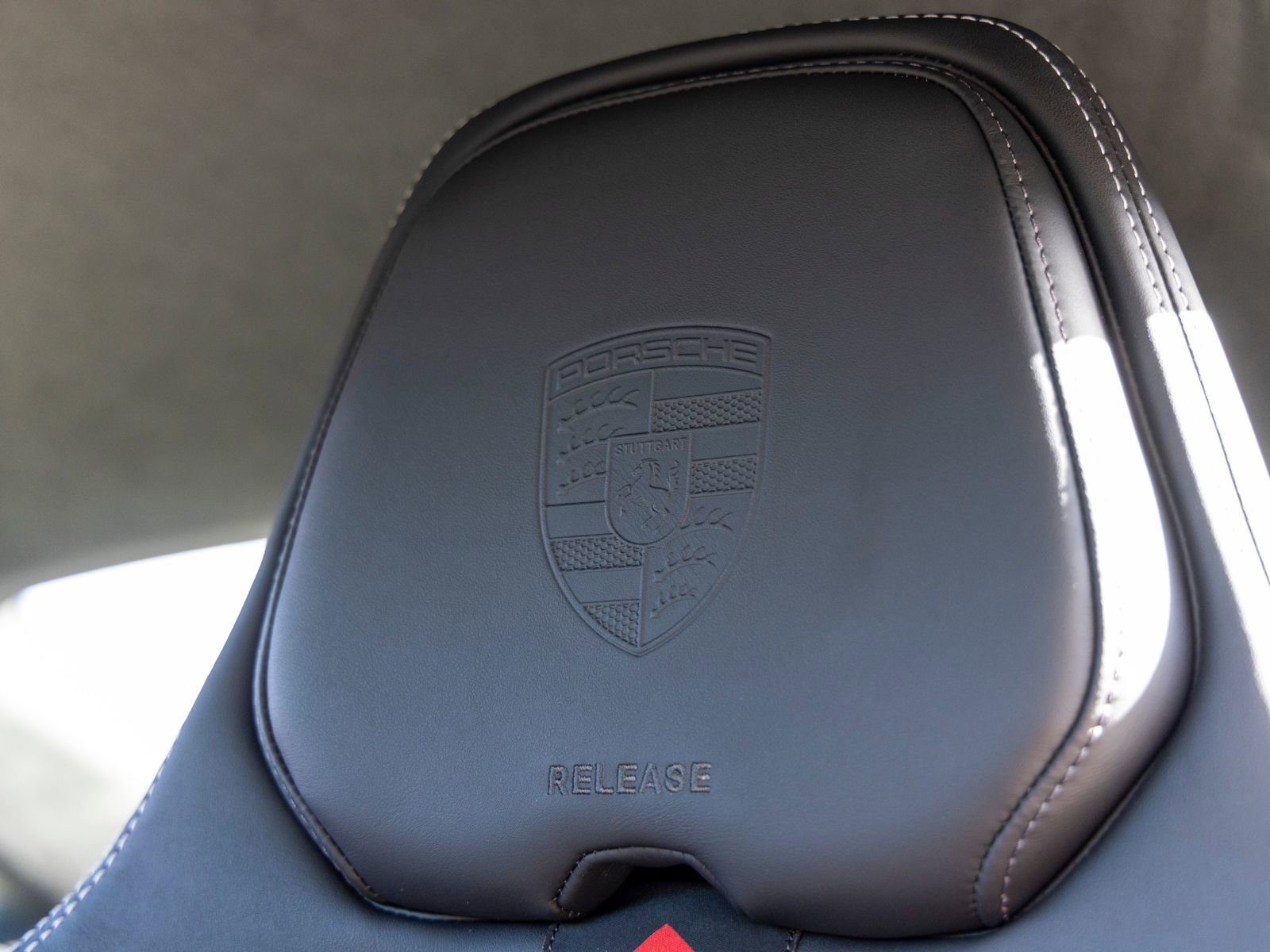 Certified 2025 Porsche 911 GT3 image 37