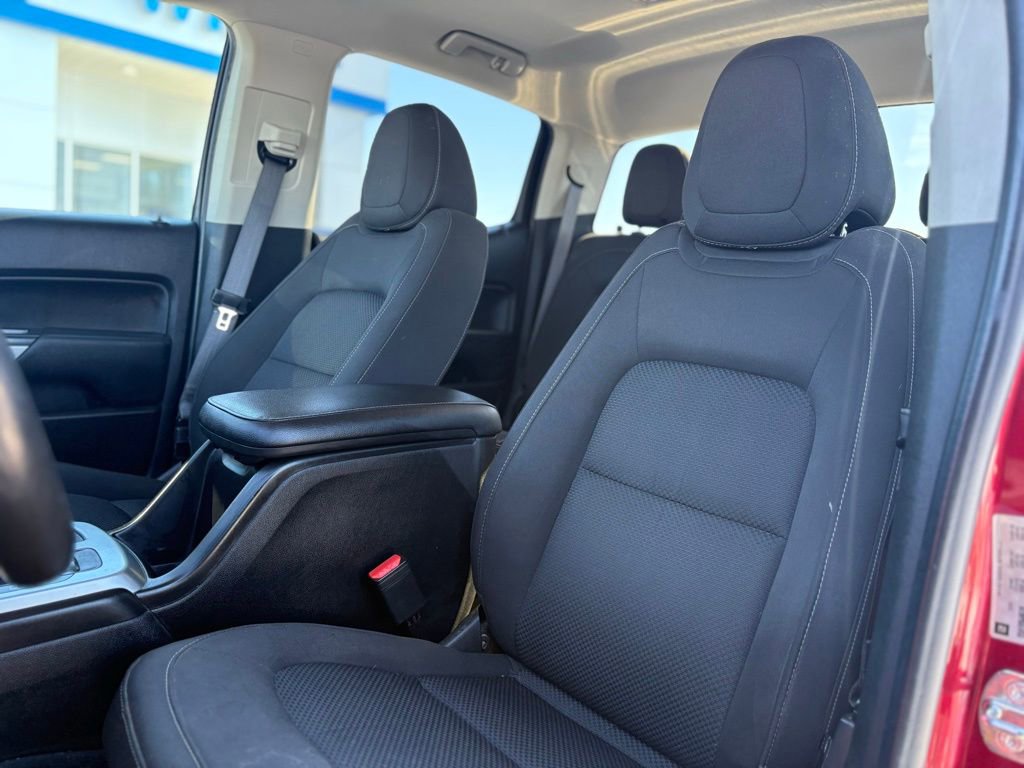 Used 2020 Chevrolet Colorado LT AWD/4WD image 17