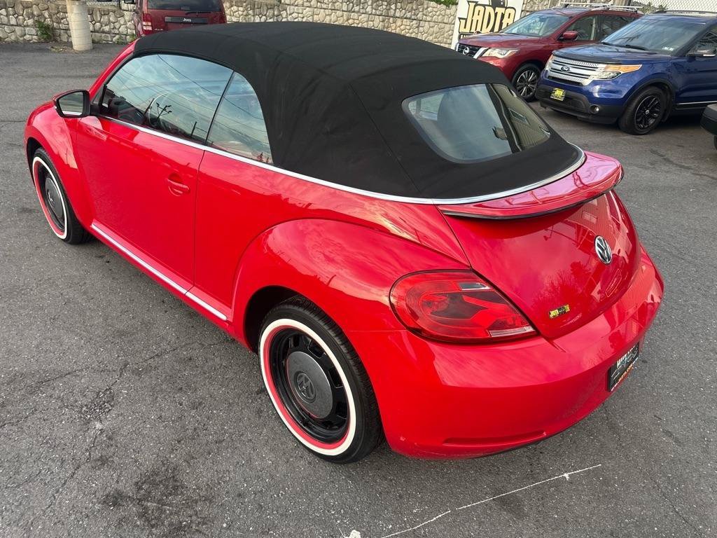 Used 2013 Volkswagen Beetle 2.5 FWD image 11