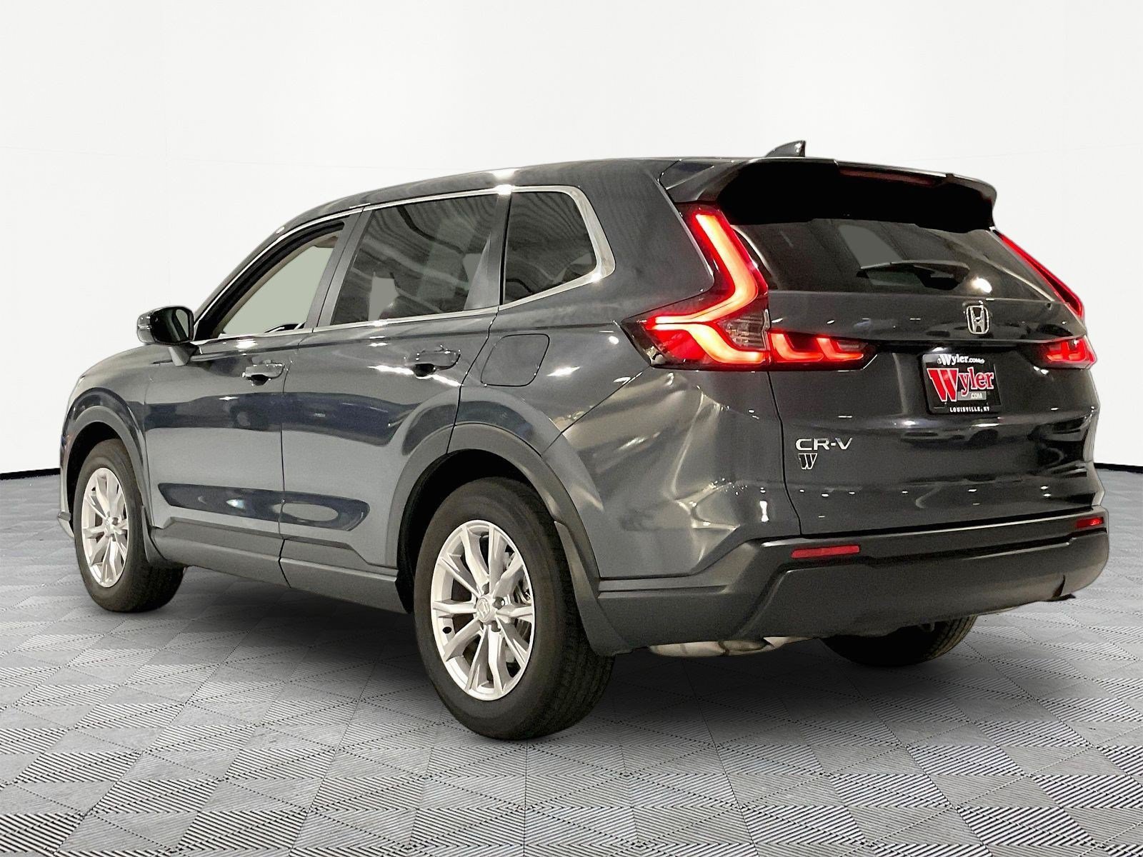 Used 2024 Honda CR-V EX image 4