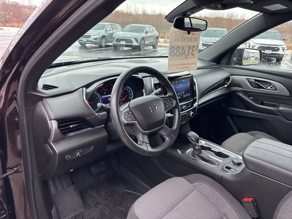 Certified 2023 Chevrolet Traverse LT image 11