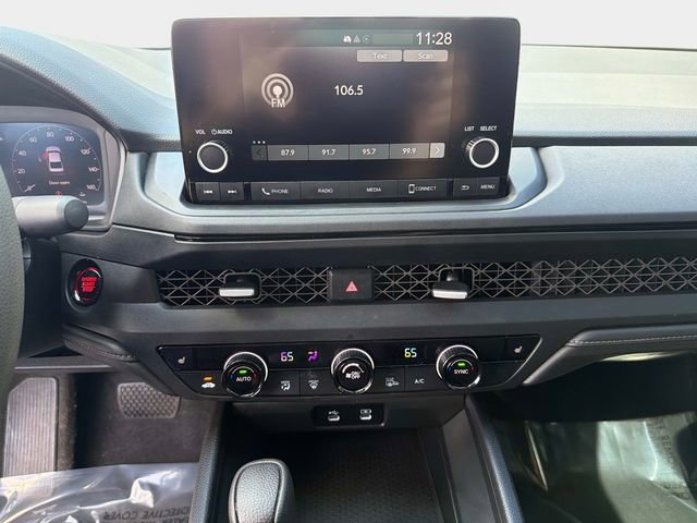 Used 2025 Honda Accord SE image 20