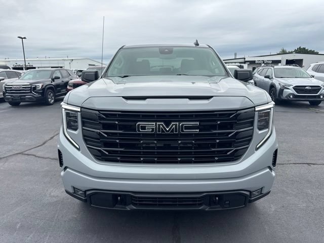 Used 2024 GMC Sierra 1500 Elevation AWD/4WD image 8