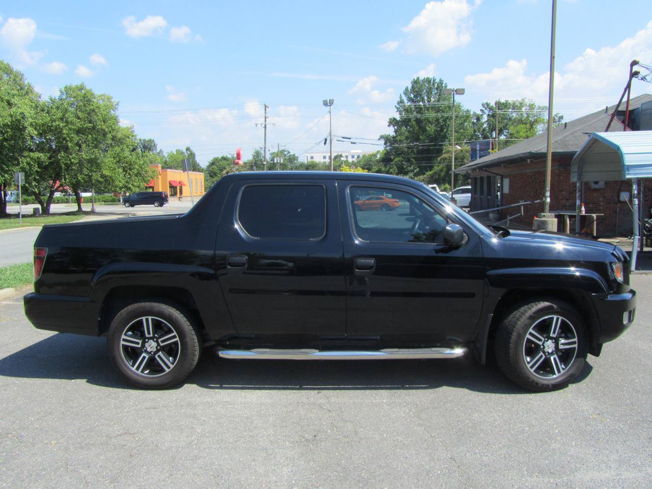 Used 2013 Honda Ridgeline Sport image 11