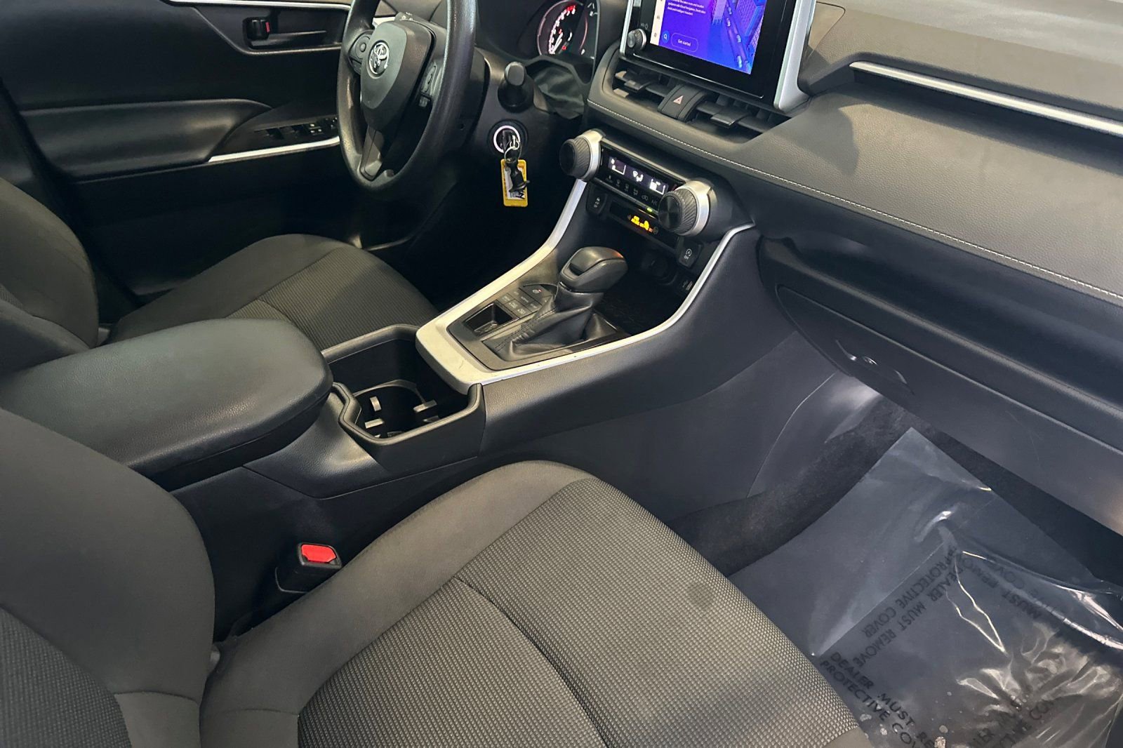 Used 2025 Toyota RAV4 LE image 20