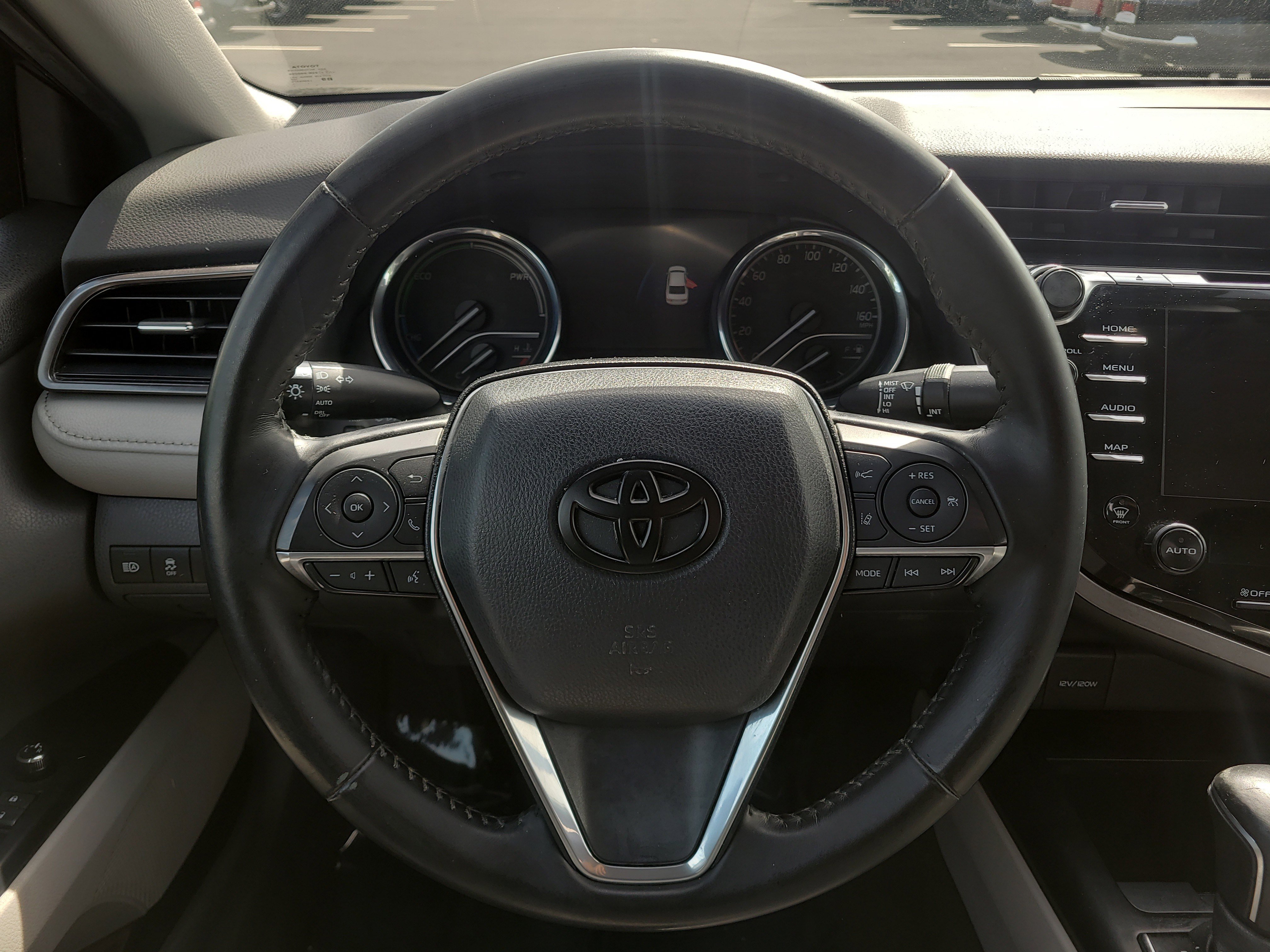 Certified 2020 Toyota Camry XLE FWD image 21