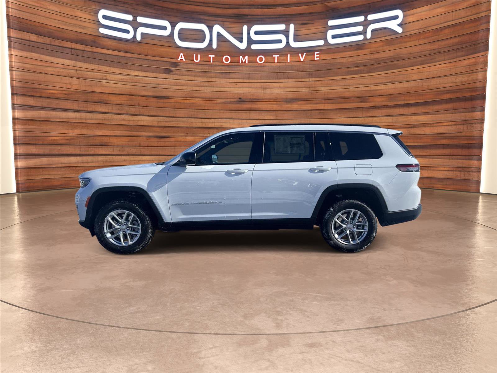New 2026 Jeep Grand Cherokee L Laredo AWD/4WD video 2