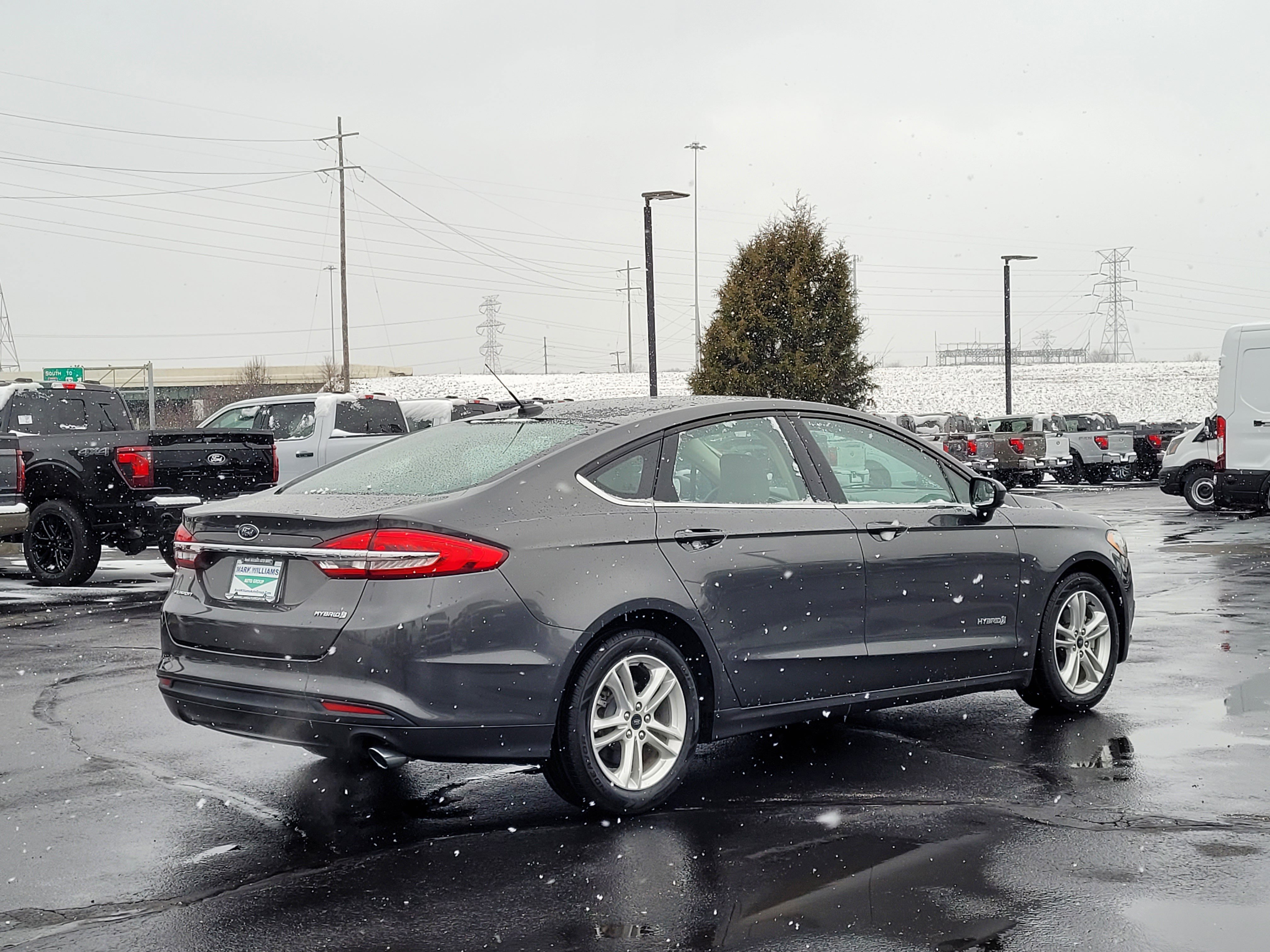 Used 2018 Ford Fusion S image 4