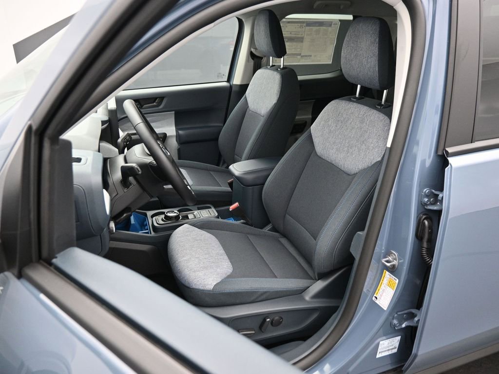 New 2025 Ford Maverick XLT w/ 4K Tow Package image 8