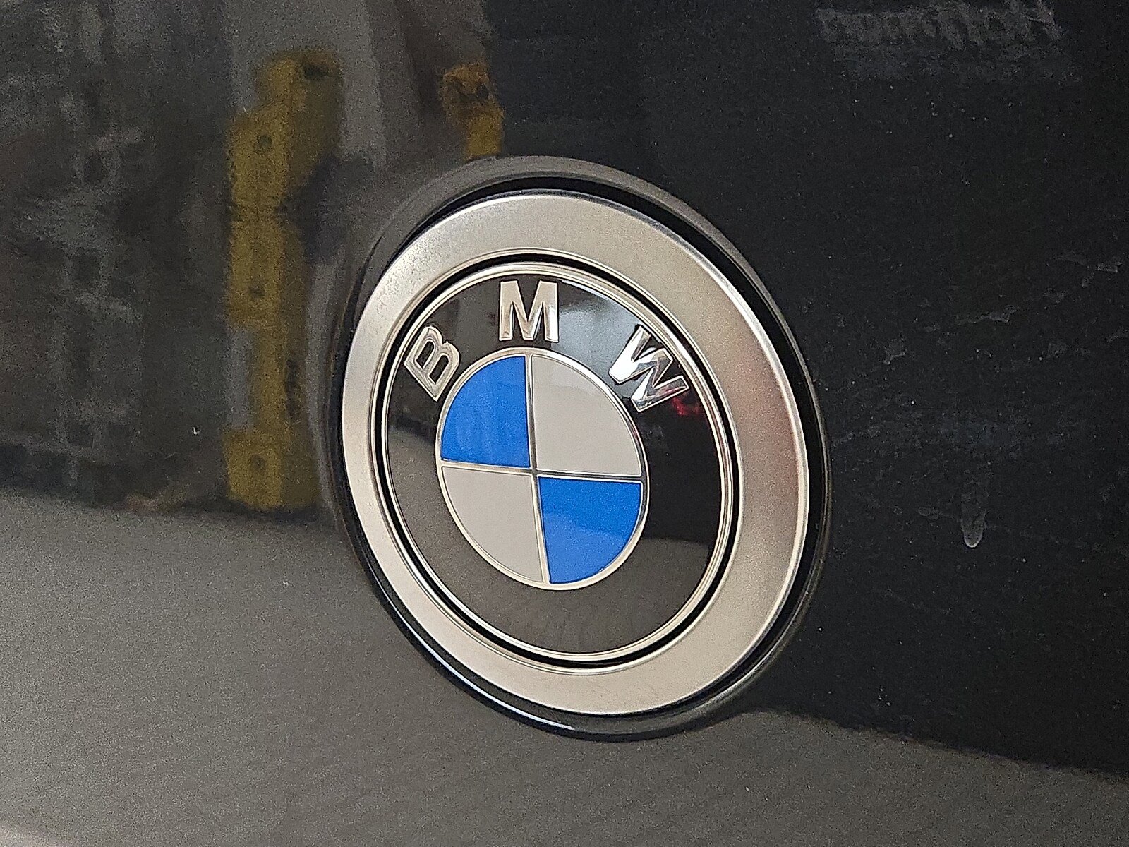 New 2026 BMW X2 xDrive28i w/ Technology Package AWD/4WD image 14
