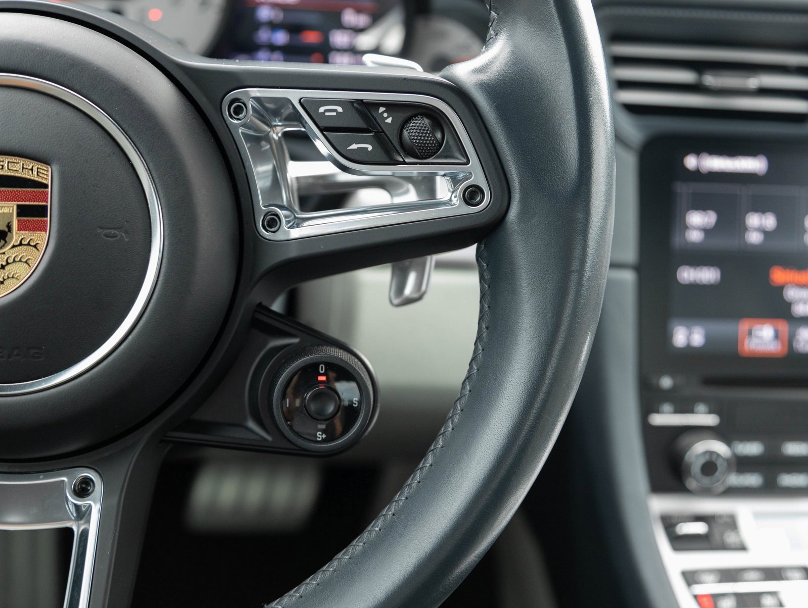 Used 2019 Porsche 911 Targa 4 GTS image 18