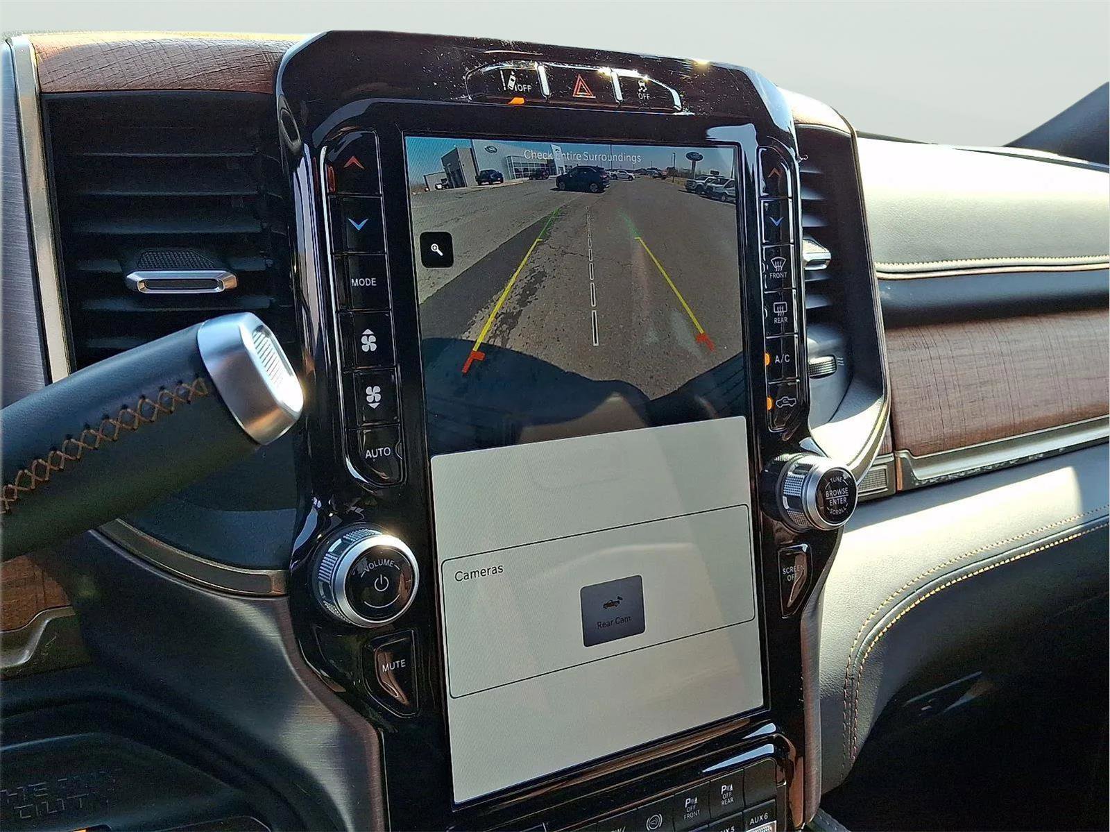 Used 2024 RAM 2500 Limited w/ Safety Group AWD/4WD image 26