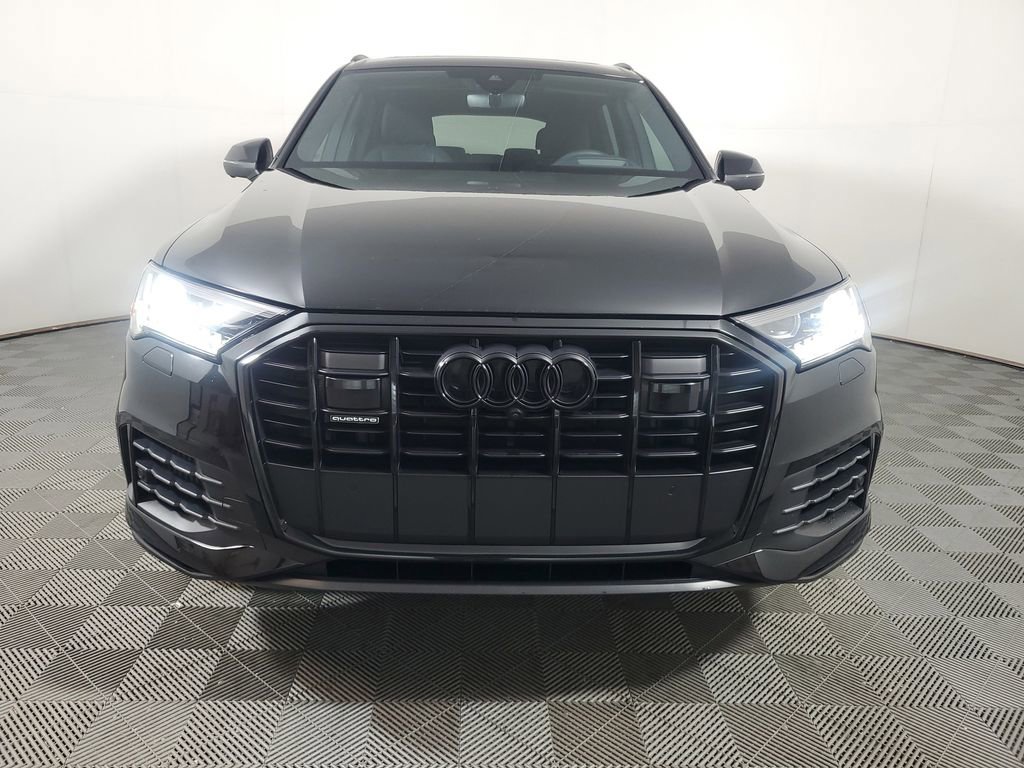 Used 2023 Audi Q7 3.0T Prestige w/ Prestige Package AWD/4WD image 2