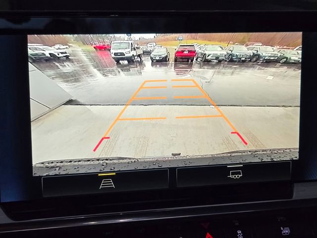 Used 2025 Chevrolet Silverado 1500 LT image 26