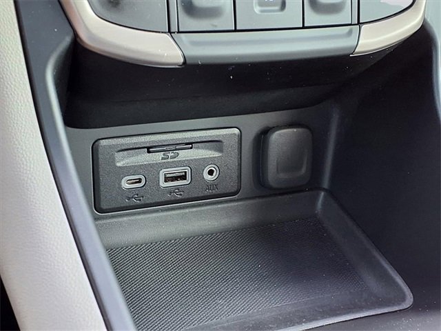 Used 2023 GMC Terrain Denali w/ Denali Premium Package image 34