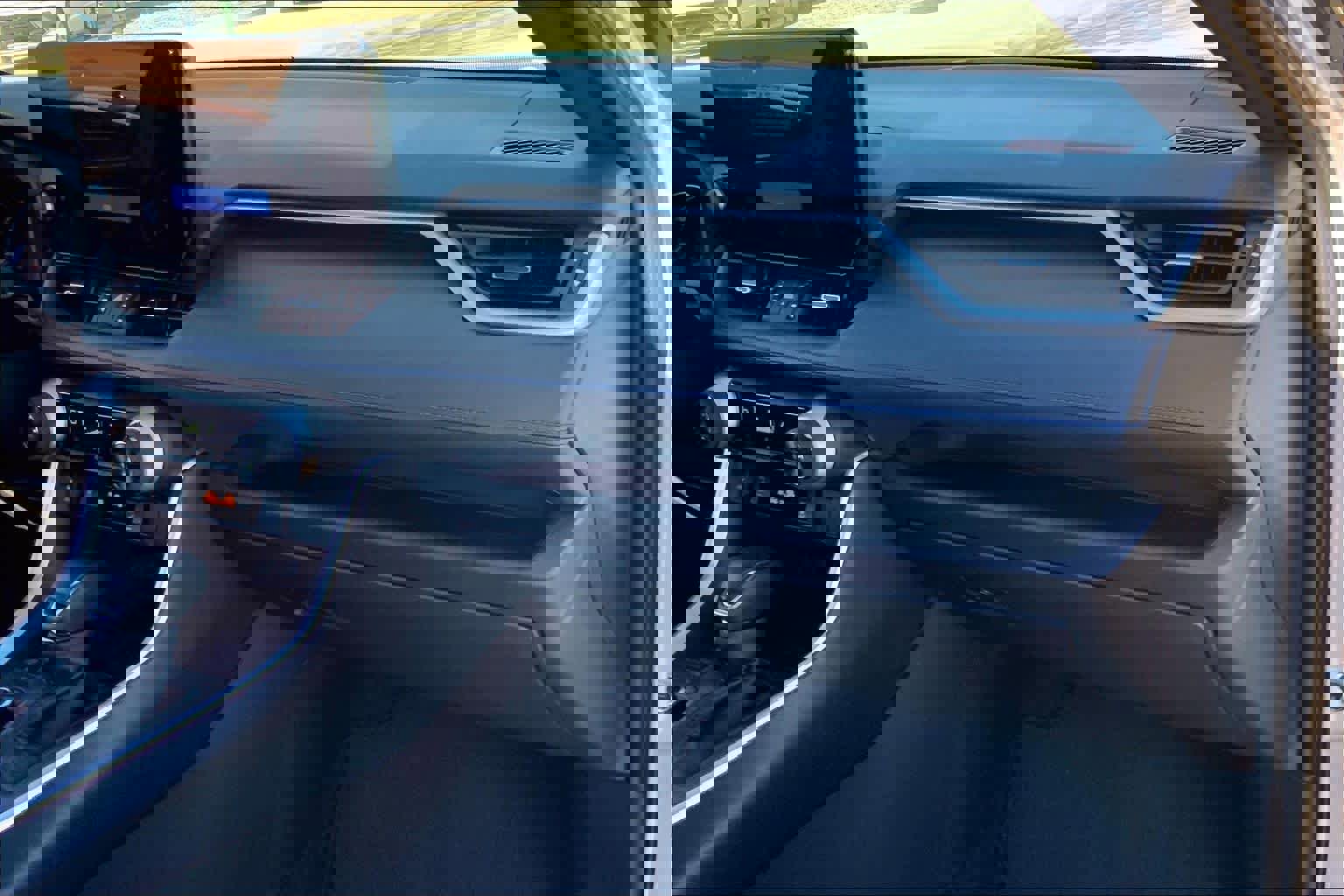 Used 2025 Toyota RAV4 XSE image 18