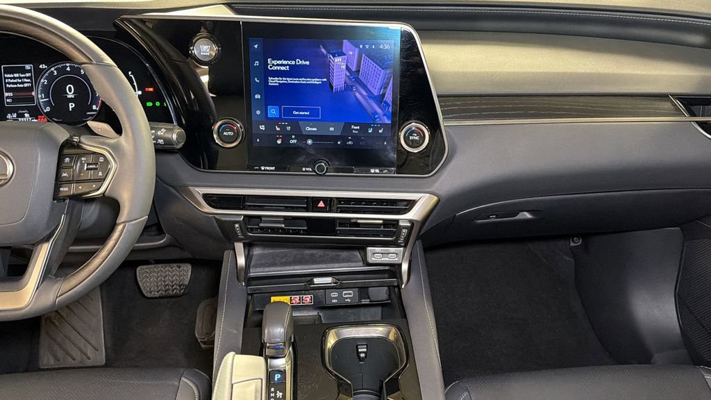 Certified 2023 Lexus RX 350 Premium w/ Accessory Package image 17