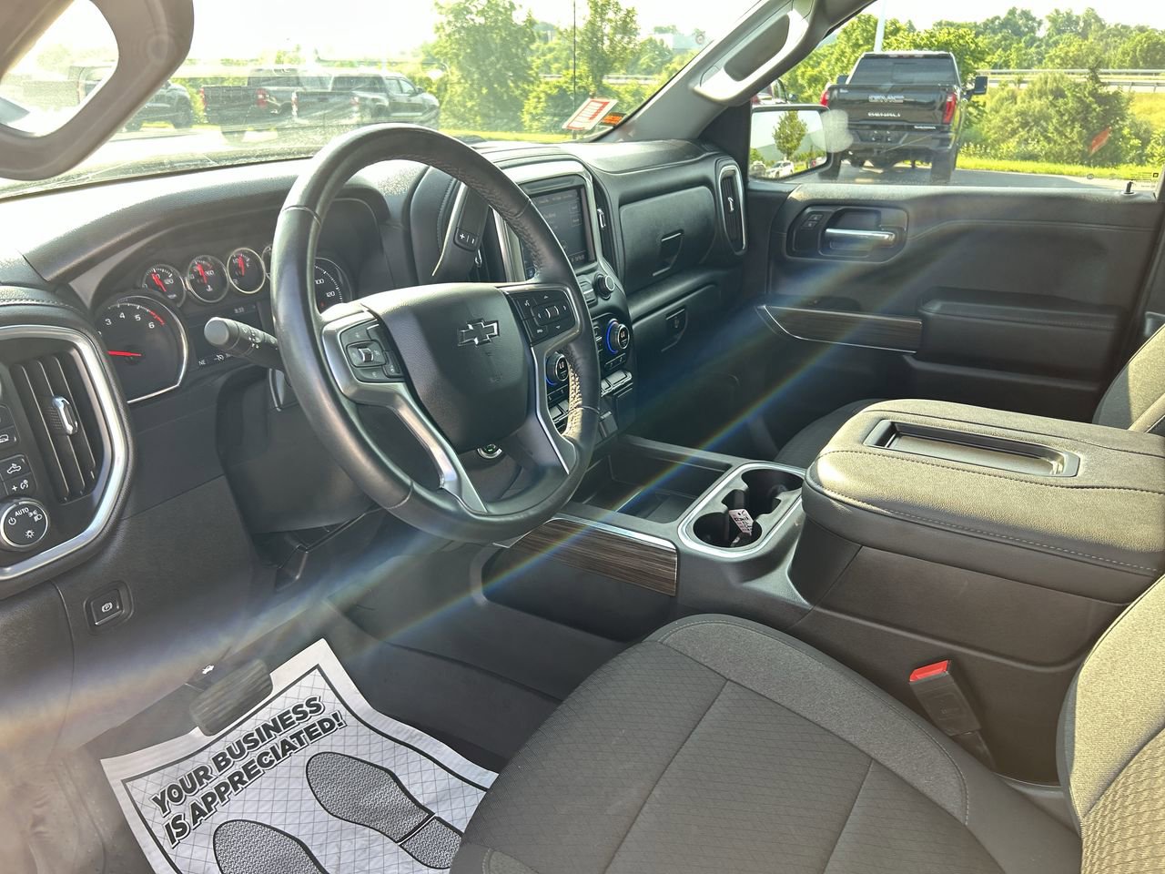 Used 2022 Chevrolet Silverado 1500 RST w/ LPO, Blackout Package AWD/4WD image 25