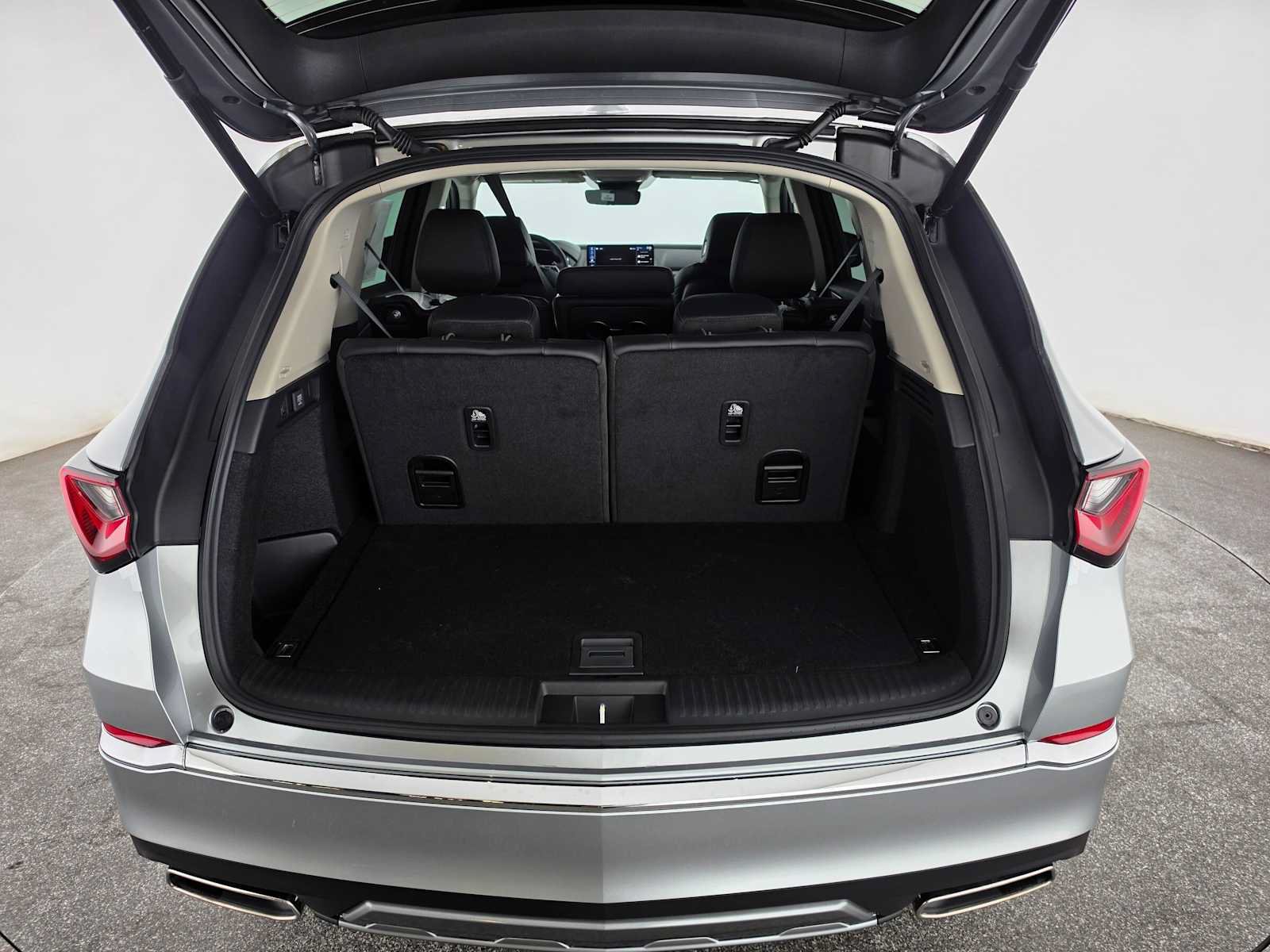 New 2026 Acura MDX SH-AWD image 14