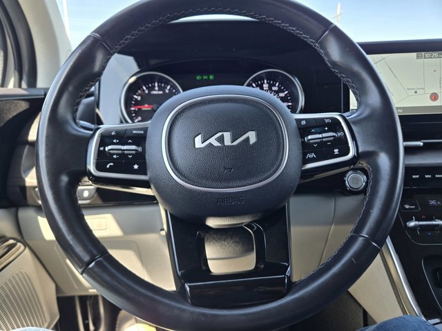 Used 2022 Kia Carnival SX FWD image 16