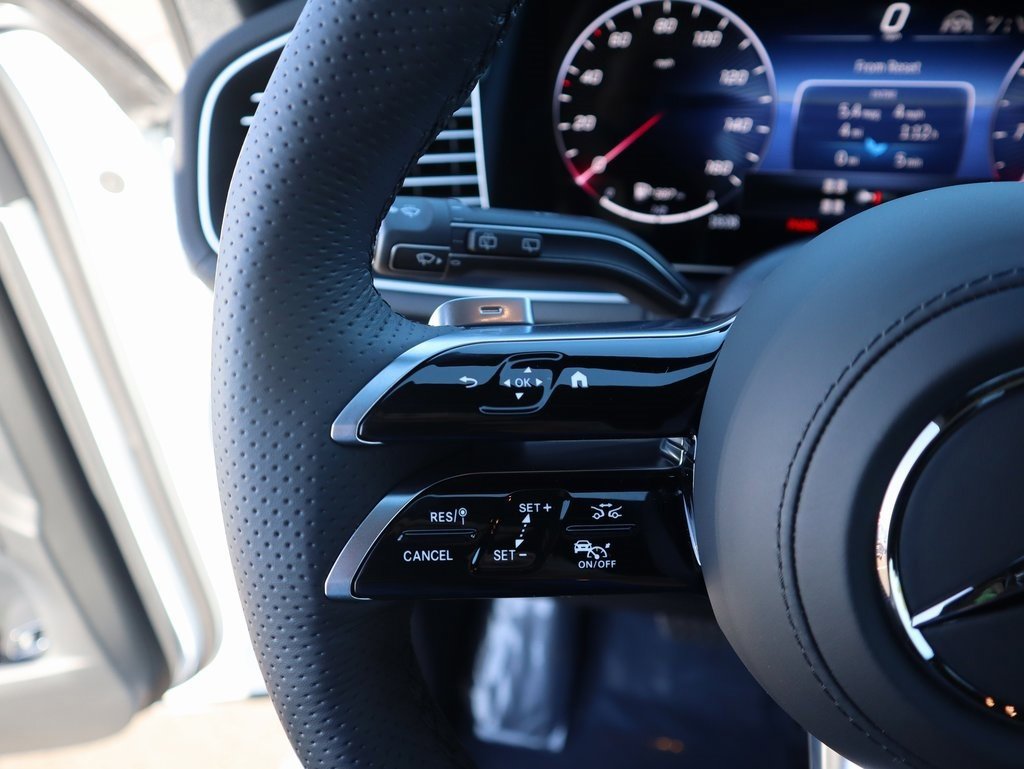 New 2026 Mercedes-Benz GLS 450 4MATIC image 39