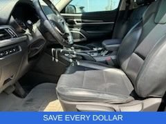 Used 2022 Kia Telluride LX FWD image 12