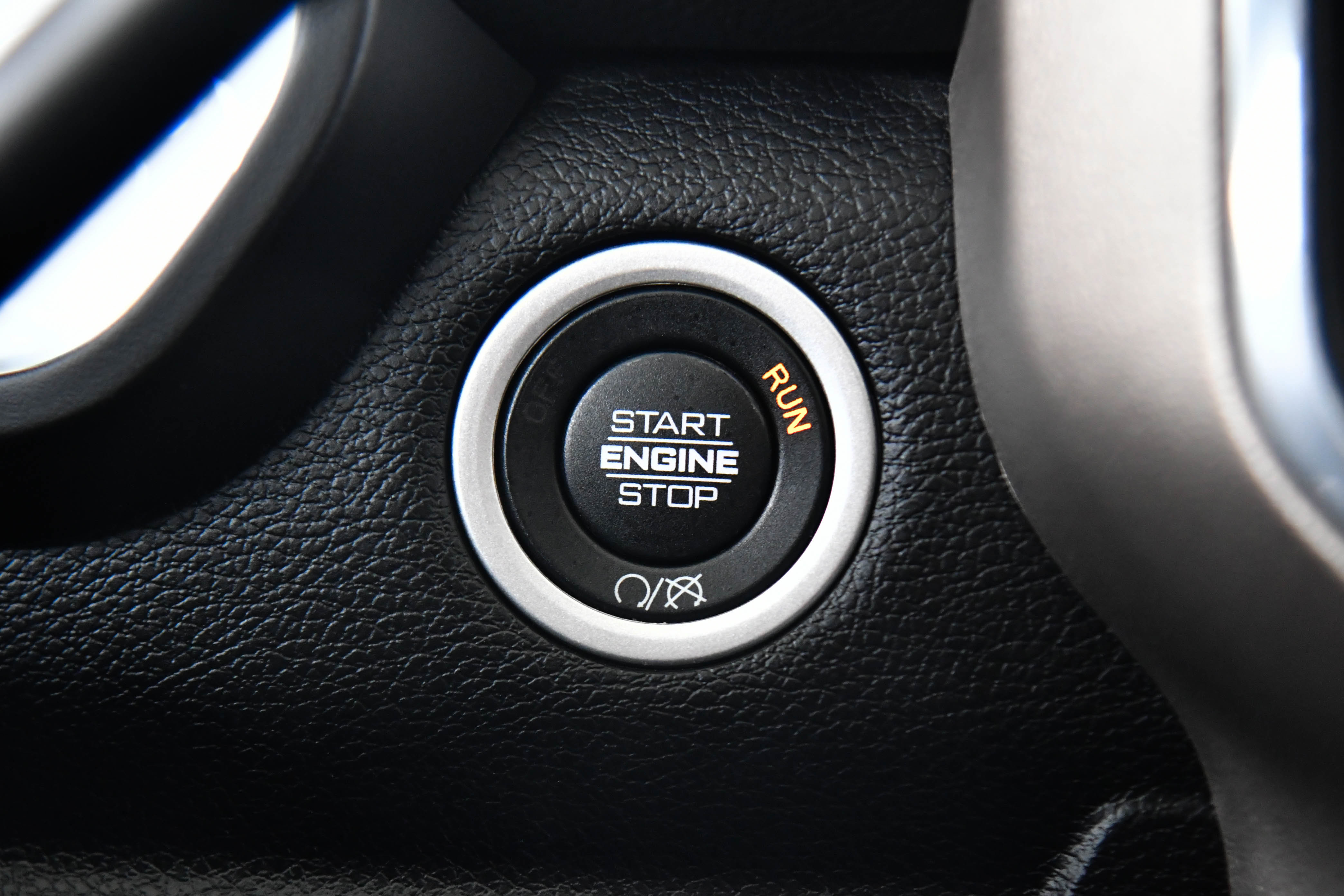 Used 2024 RAM 2500 Laramie image 32